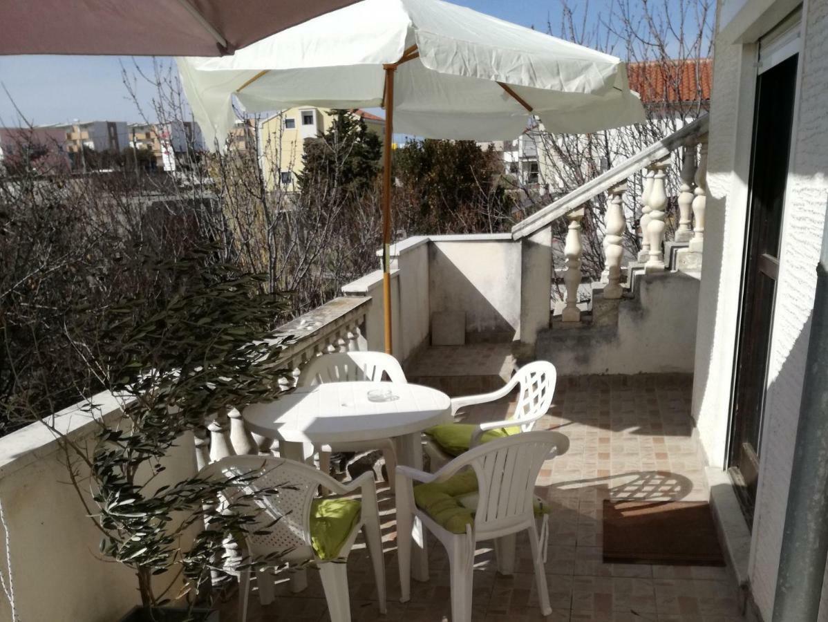 Apartments Luce-With Parking Нин Экстерьер фото