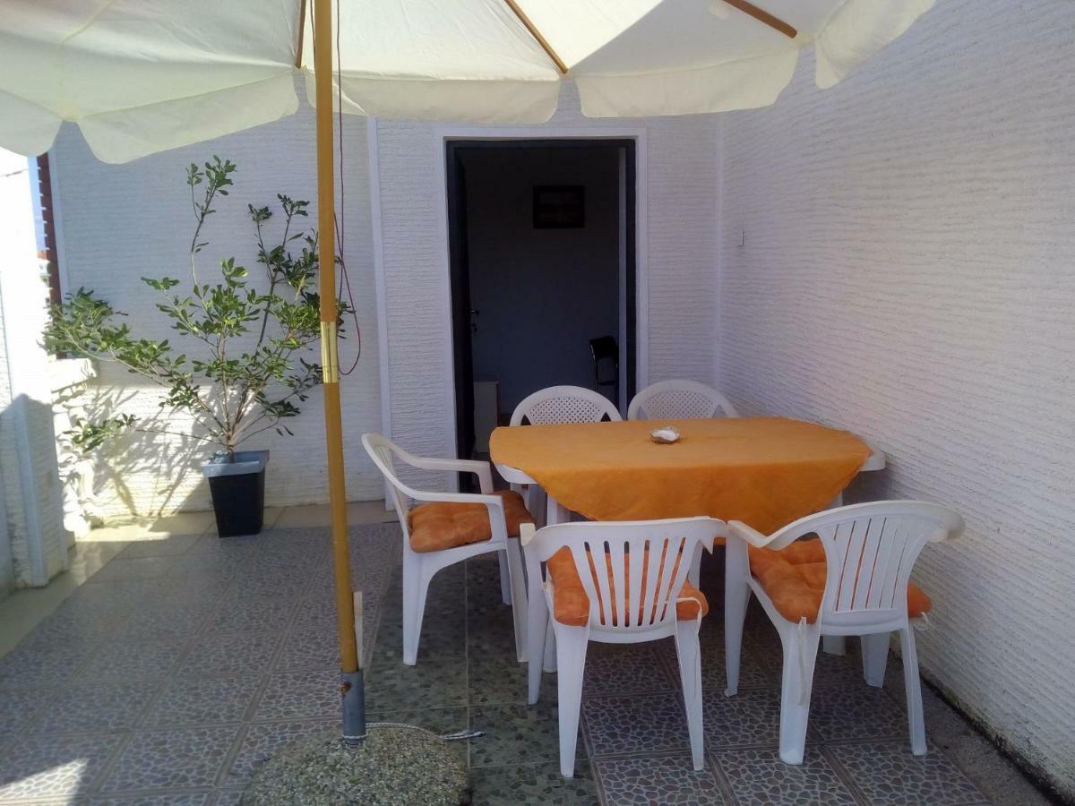 Apartments Luce-With Parking Нин Экстерьер фото